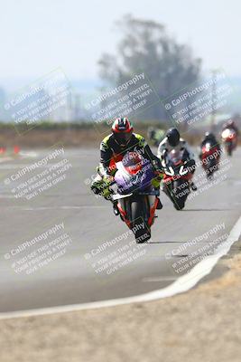 media/Sep-20-2025-TrackDaz (Sat) [[27f0cde673]]/A Group/2pm (Turn 9)/